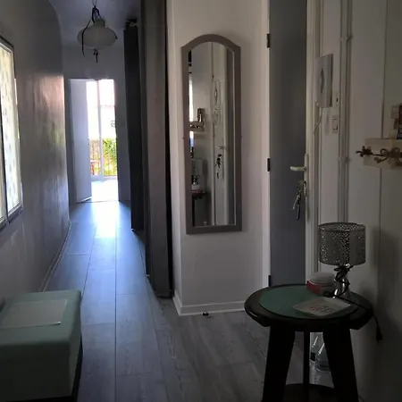 2 Pieces 4 Pers Situe En Centre-ville 80263 Appartement