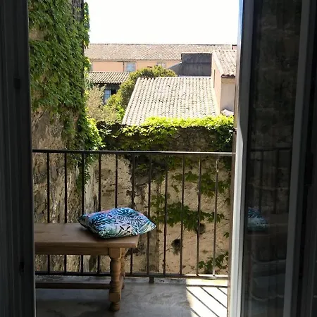 Appartement 2 Pieces 4 Pers Situe En Centre-ville 80263 Carcassonne